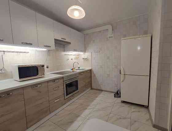 Оренда Квартира 2-кімнатна, 8/12 поверх на вул. Антоновича, 90 Київ