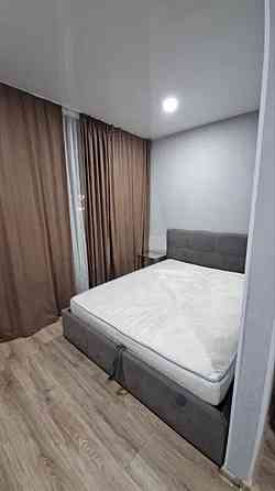 Оренда Квартира 1-кімнатна, 3/9 поверх на вул. Регенераторна, 4 Kiev