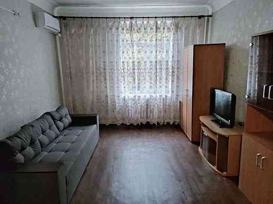 Оренда Квартира 2-кімнатна на ул. Тургеневская, 74 Киев