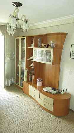 Продаж Квартира 3-кімнатна, 4/9 поверх на Серафимовича, 19А Київ