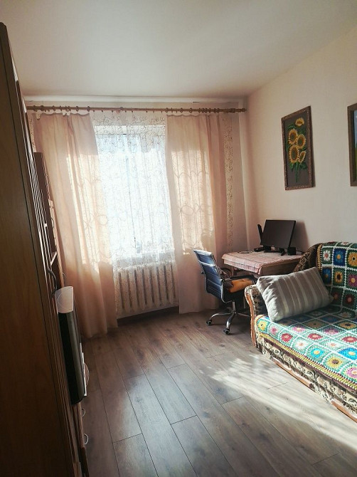 Продаж Квартира 3-кімнатна, 1/5 поверх на Уманська вул., д. 27/1 Киев - изображение 2