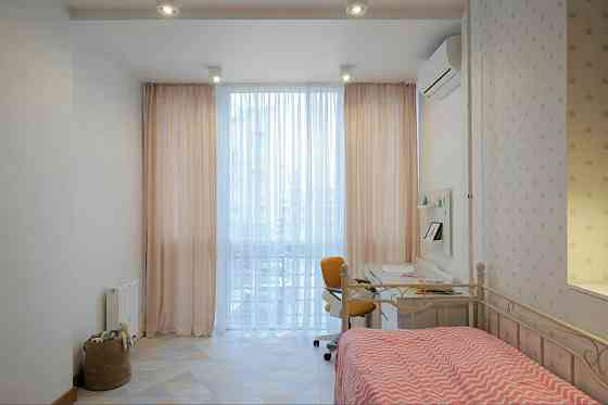 Оренда Квартира 3-кімнатна, 3/6 поверх на Метрологічна, 109 А Київ