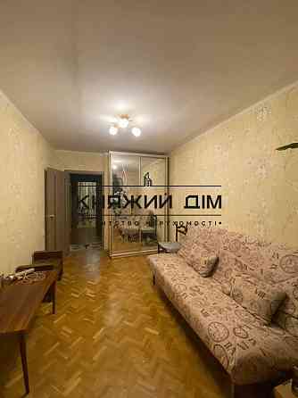 Оренда Квартира 2-кімнатна, 3/9 поверх на Голосеевский просп. (40-летия октября) Киев