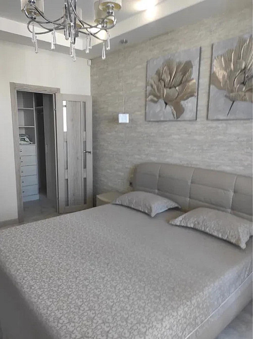 Продаж Квартира 2-кімнатна, 18/24 поверх на Люстдорфская дорога ул. Одеса - фото 2