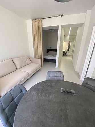 Оренда Квартира 1-кімнатна, 2/6 поверх на Фонтанская Дорога ул., 153/13 Одесса