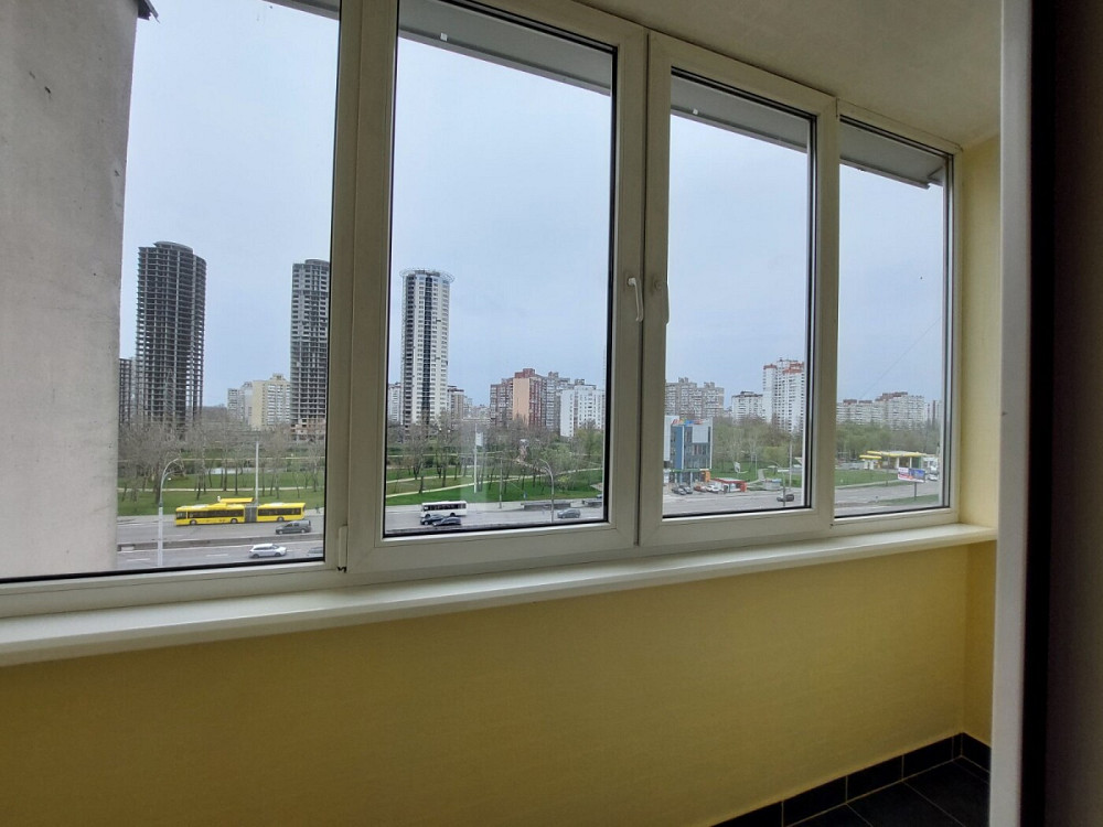 Оренда Квартира 3-кімнатна, 7/9 поверх на проспект Романа Шухевича (Генерала Ватутина), д.8 Киев - изображение 14