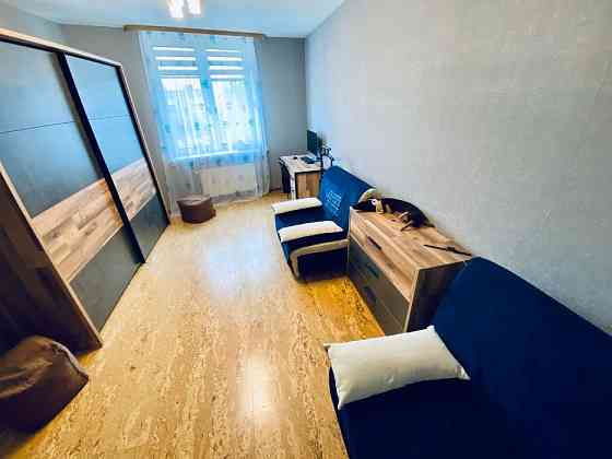 Продаж Квартира 4-кімнатна, 7/25 поверх на Героев Сталинграда вул., д. 47а Kiev