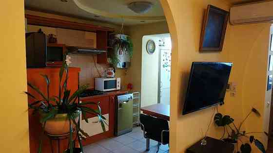 Оренда Квартира 1-кімнатна на бул. Чоколовский, 40 Київ