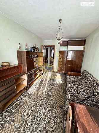 Продаж Квартира 3-кімнатна, 6/16 поверх на Победы пл., 95 Киев