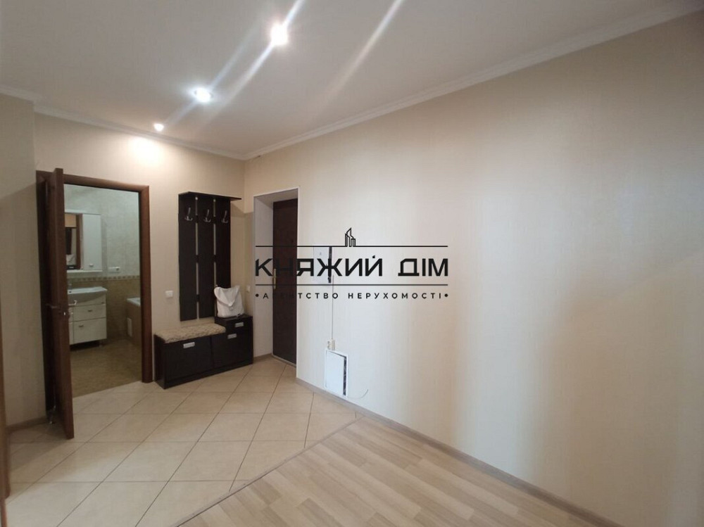 Є генератор. Оренда 2-х. кім.кв.-студіо на пр. Лобановського. Севастопольська пл. Код: 1127194 Kiev - photo 6