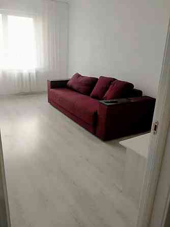 Оренда Квартира 2-кімнатна, 12/25 поверх на Ахматової, 24 Київ