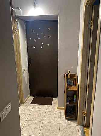 Оренда Квартира 1-кімнатна, 3/9 поверх на Новодарницкая ул., 27 а Киев