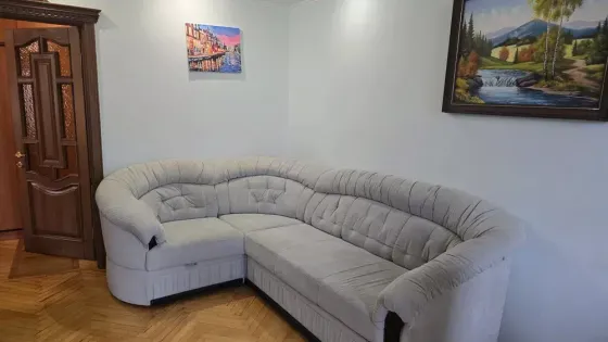 Оренда Квартира 1-кімнатна, 4/9 поверх на Березняківська, 24 Київ