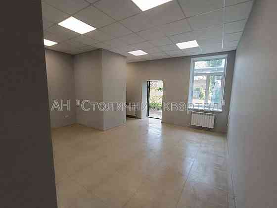 Оренда торгове приміщення на Повітряних сил пр-т, 90 приміщень - 3, поверх - 1/2 Київ