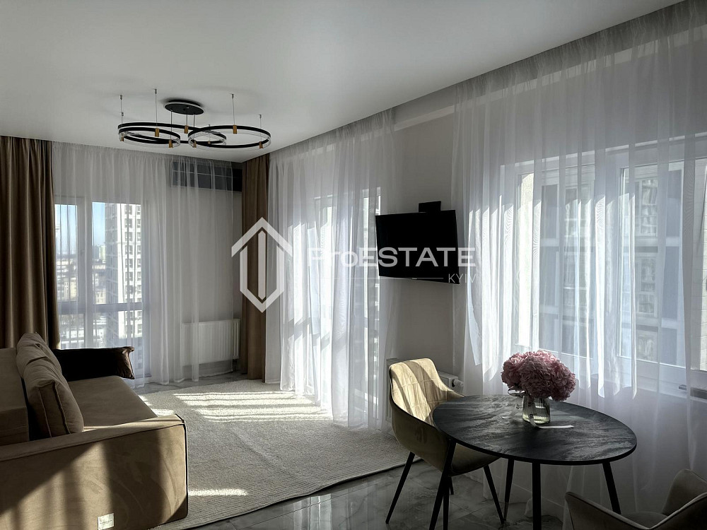 Продаж Квартира 1-кімнатна, 16/21 поверх на вул. Максимовича Михаила Київ - фото 1