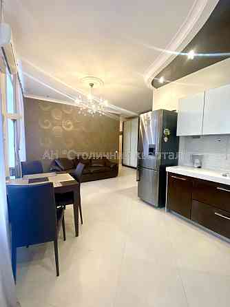 Оренда Будинок 2-кімнатний на Саксаганського вул., 85 Kiev