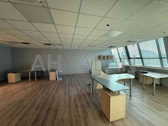 Оренда офісне приміщення на Велика Васильківська вул., 1/3 приміщень - 3, поверх - 6/6 Київ