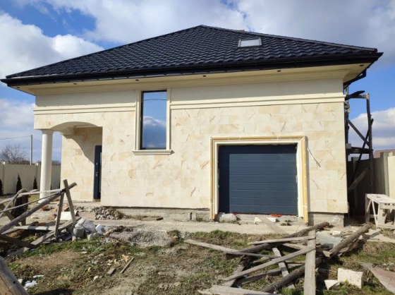 Продам 2-х этажный новый дом в Фонтанке-3 (Лиманский р-н) Фонтанка