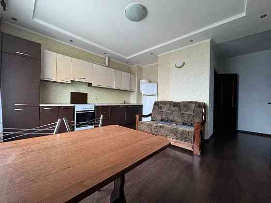 Оренда Квартира 1-кімнатна, 3/6 поверх на Смолича, 44 Киев