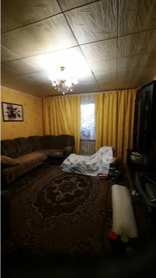 На поселке Котовского по Днепропетровской дороге продам 5-комнатную квартиру. Одеса