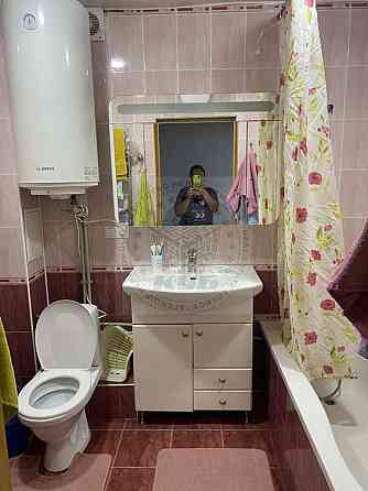 Продаж Квартира 4-кімнатна, 1/16 поверх на Олевська вул., 3А Київ