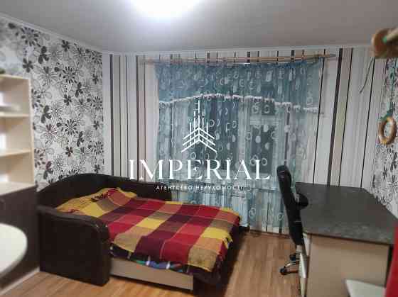 Оренда Квартира 3-кімнатна, 16/21 поверх на вул. Святошинська Київ