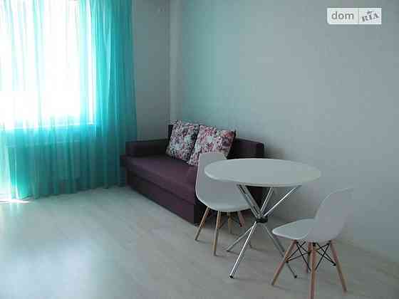 Оренда Квартира 1-кімнатна, 13/25 поверх на Харьковское шоссе Київ