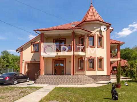 Продаж 2-поверховий   250 кв.м 5 кімн. на Горіхівська вулиця 118Б Чернівці - фото 10