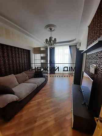 Оренда Квартира 3-кімнатна, 2/5 поверх на Ереванская ул. Київ