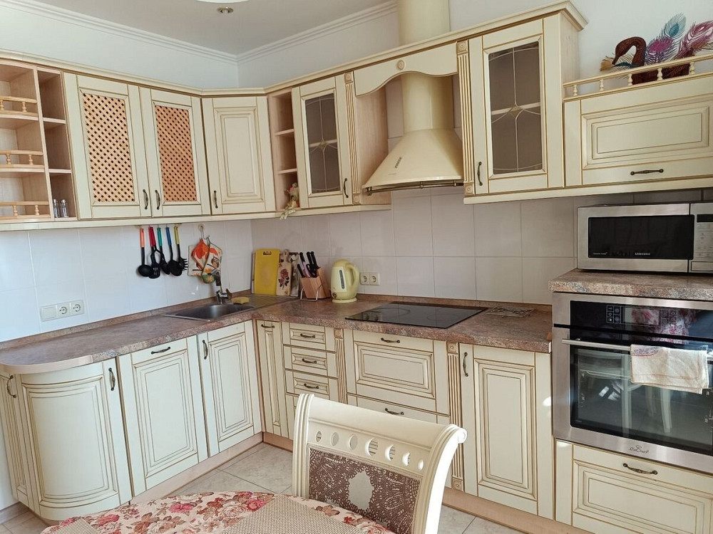 Оренда Квартира 1-кімнатна, 21/25 поверх на Миколи Бажана, 8б Київ - фото 1