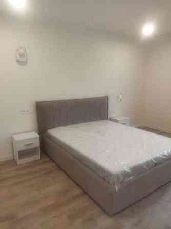 Оренда Квартира 1-кімнатна, 23/25 поверх на ул. Глубочицкая Киев