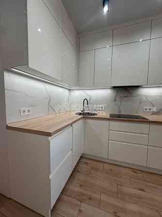 Продаж Квартира 2-кімнатна, 9/9 поверх на вул. Миру Харків