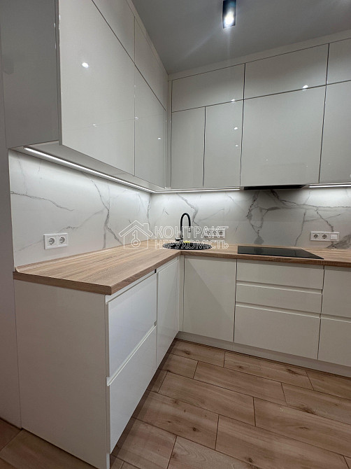 Продаж Квартира 2-кімнатна, 9/9 поверх на вул. Миру Харків - фото 2