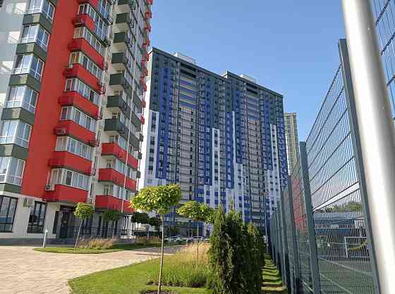 Продаж Квартира 3-кімнатна, 21/24 поверх на Івана Виговського вул., д. 10Л Київ