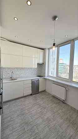 Продаж Квартира 2-кімнатна, 5/22 поверх на Валерія Лобановського вул., д. 150-Д Київ