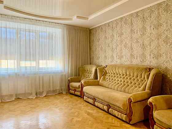 Продаж Квартира 2-кімнатна, 6/10 поверх на Высоцкого ул., 2 Dnipro