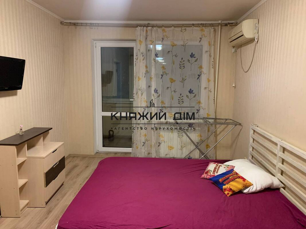 Оренда Квартира 2-кімнатна, 8/9 поверх на Березняковская ул. Київ - фото 10