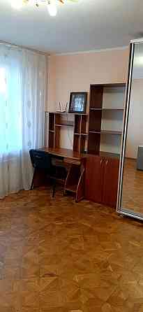 Оренда Квартира 1-кімнатна, 7/9 поверх на Павла Тичини, 5/1 Киев