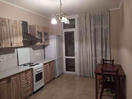 Оренда Квартира 1-кімнатна, 22/25 поверх на пр. Академика Глушкова, 9г Kiev