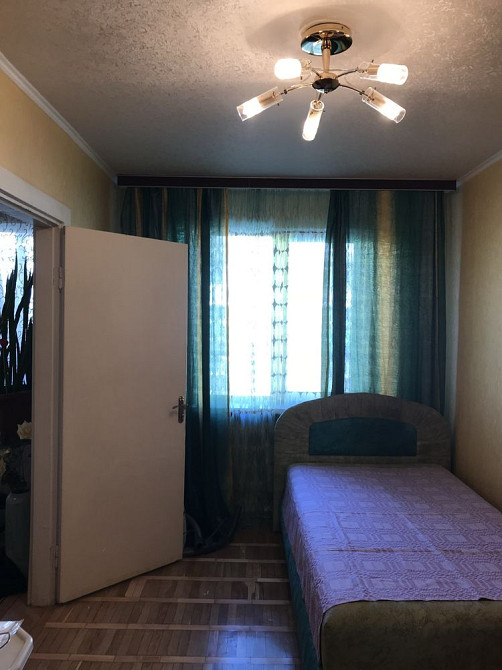 Продаж Квартира 3-кімнатна, 3/5 поверх на Стражеска Академіка вул., д. 11 Киев - изображение 3