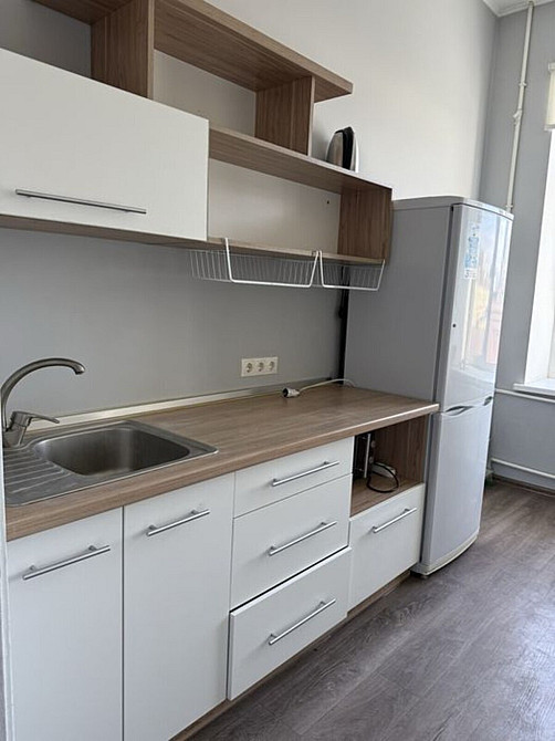 Продаж Квартира 4-кімнатна, 4/4 поверх на Антоновича вул. (Горького), 47 Киев - изображение 2