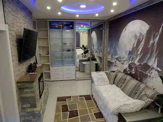 Оренда Квартира 2-кімнатна, 22/25 поверх на ул. Анны Ахматовой, 22 Kiev