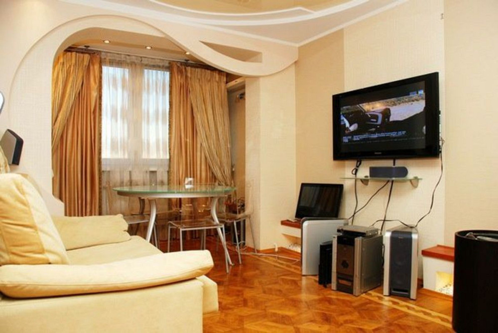 Оренда Квартира 2-кімнатна, 7/9 поверх на Березняковская ул., 38 Kiev - photo 2