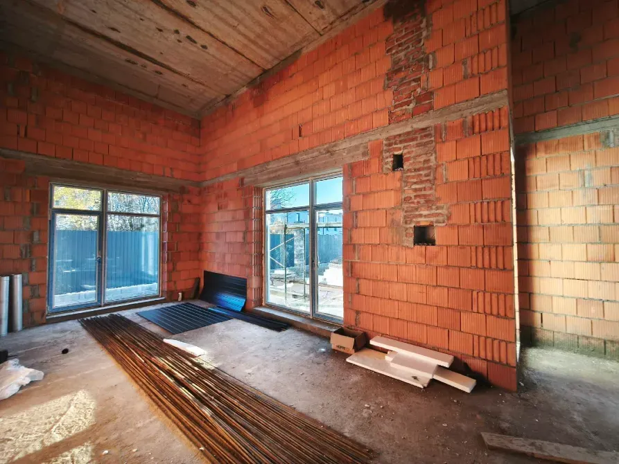 Продаж 1-поверховий Будинок з ділянкою 7 сот 185 кв.м 4 кімн. на Рівна Ужгород - фото 9