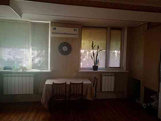 Продам 2-кімнатну квартиру з ділянкою та гаражем у с. Соколівське. Кропивницький