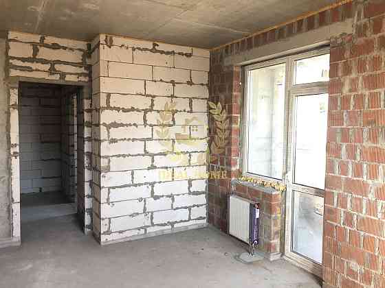 Продаж Квартира 3-кімнатна на Кустанайская ул., 13 Киев