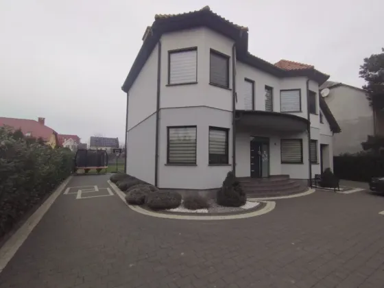 Продаж 2-поверховий Будинок з ділянкою 15 сот 262 кв.м 5 кімн. на Паркова Минай