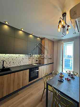 Продаж Будинок 1-кімнатний на Васильківська вул., 37Г Kiev