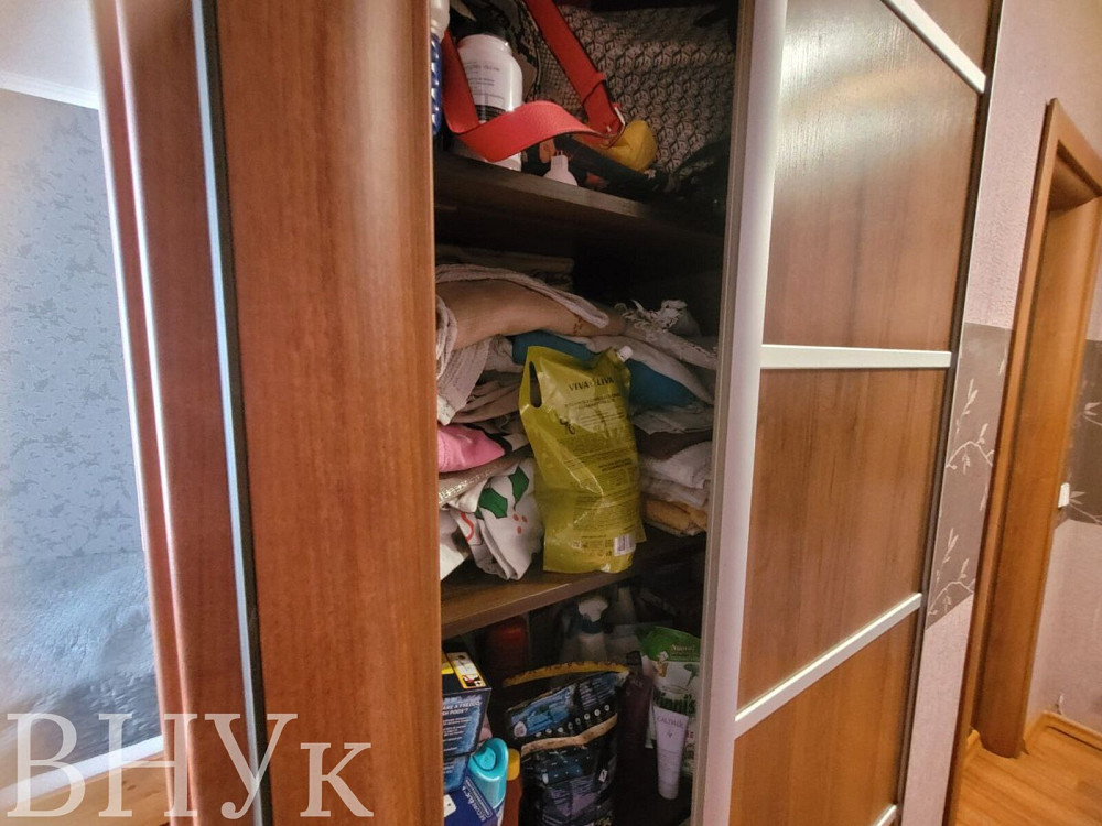 Продаж Квартира 4-кімнатна, 5/5 поверх на Відродження Luts'k - photo 10