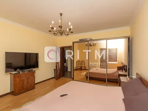 Продаж 2-поверховий   250 кв.м 5 кімн. на Горіхівська вулиця 118Б Чернівці - фото 3